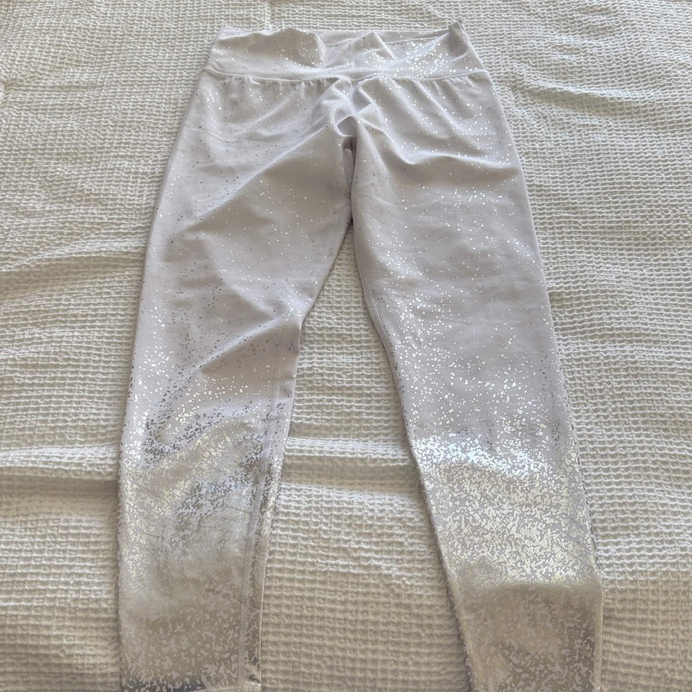 BuffBunny Glittery White Womens Leggings